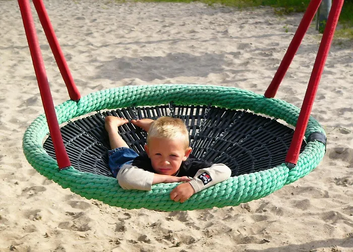 Svalereden Strand Camping Cottages